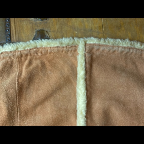 Vintage long leather snap button vest - Picture 9 of 9